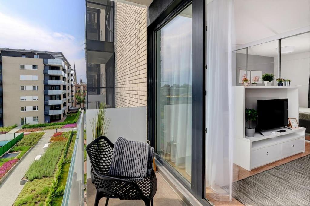 Tidewater Pearl Apartment Budapest Bagian luar foto