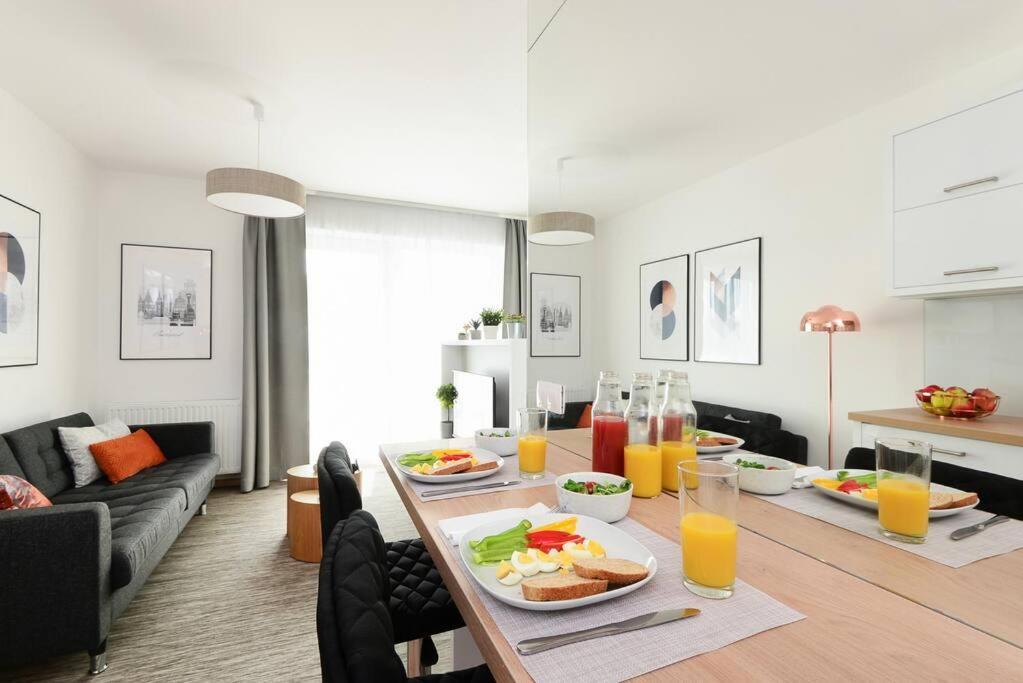 Tidewater Pearl Apartment Budapest Bagian luar foto