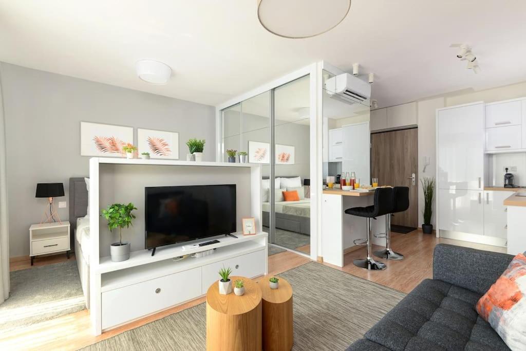 Tidewater Pearl Apartment Budapest Bagian luar foto