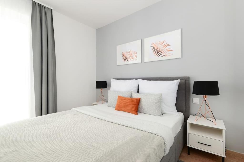Tidewater Pearl Apartment Budapest Bagian luar foto