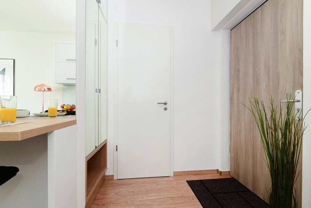 Tidewater Pearl Apartment Budapest Bagian luar foto